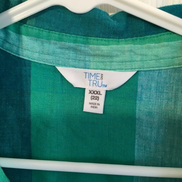 Time & Tru Sleeveless Tinley Blouse - Picture 2 of 5